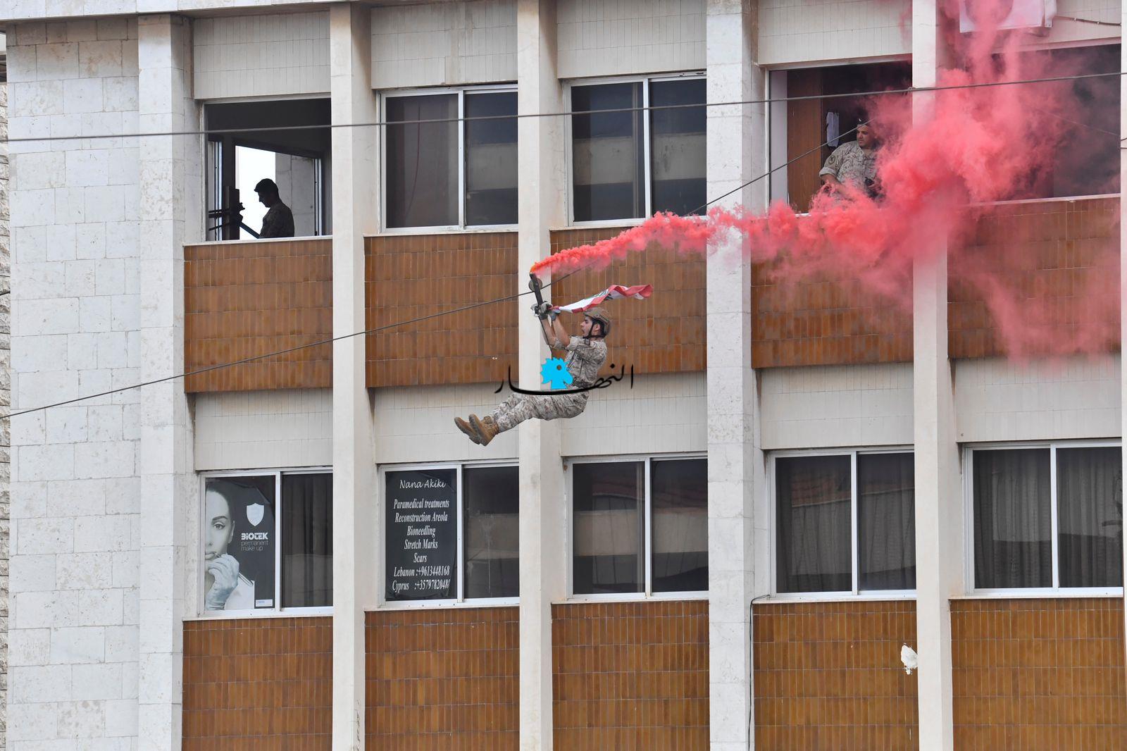 جامعة الحكمة نظمت مناورة حية حول إدارة الأزمات (صور)